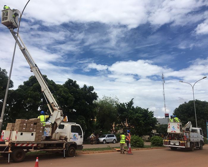 Lumière ti lege ti LED ayeke sara pëpe si aye so ayeke na yâ ti dunia aga nzo...